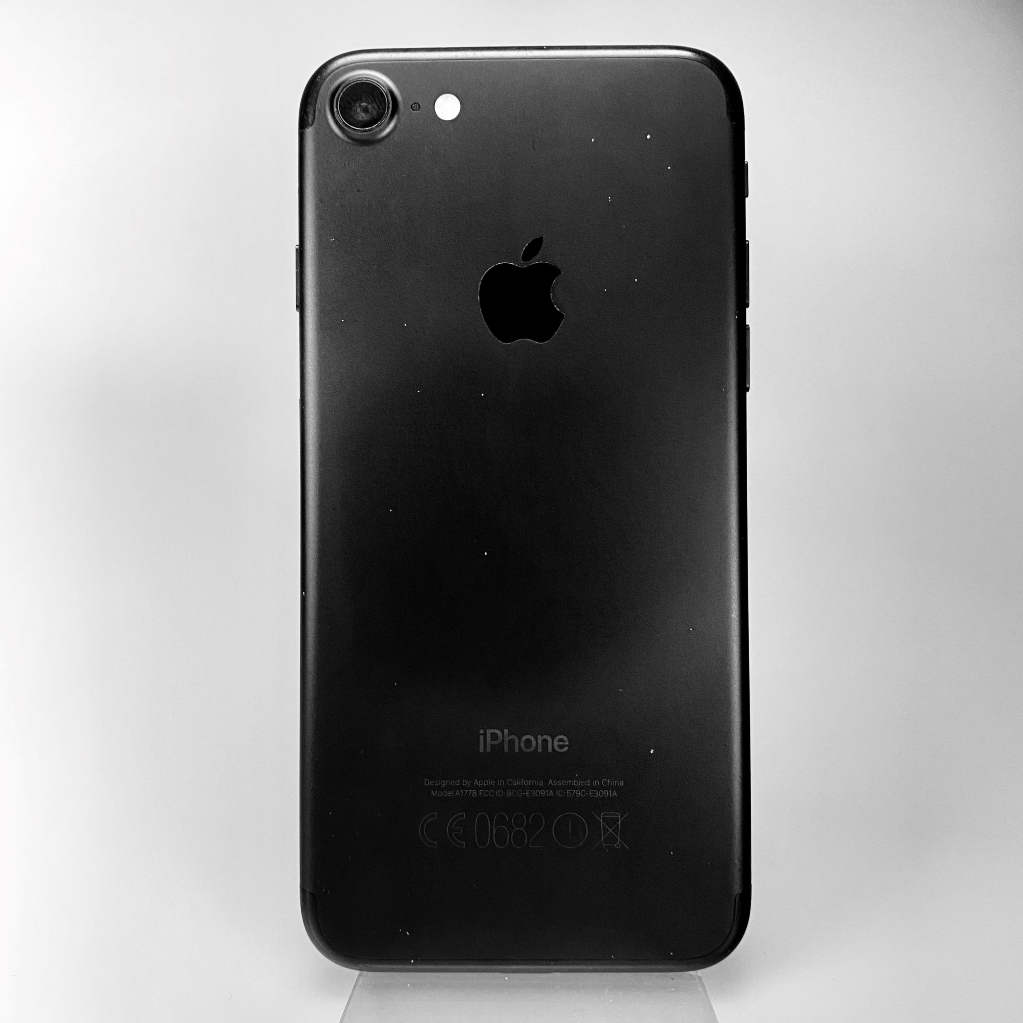 Apple iphone 7 256 гб черный как новый